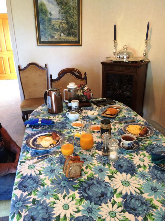 Home Hospitality هاملتون المظهر الخارجي الصورة